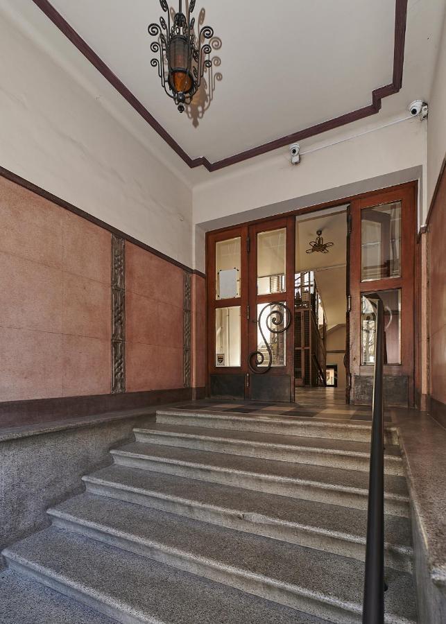 Przy Alejach Apartment Красков Екстериор снимка