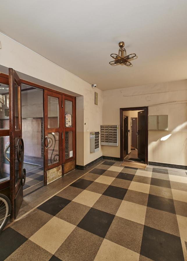 Przy Alejach Apartment Красков Екстериор снимка